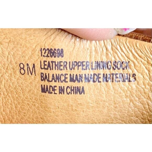 Sofft Veda Brown Snake Print Leather Heels S: 8M - Picture 8 of 8